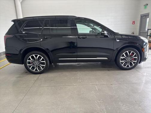 2025 Cadillac XT6 Sport AWD