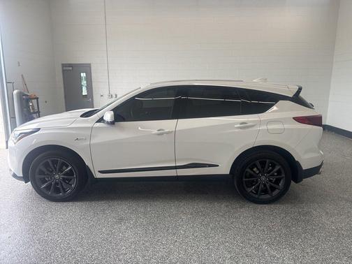 Platinum White Pearl 2026 Acura RDX Base