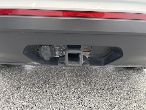 2024 Volkswagen Atlas Cross Sport 2.0T SE w/Technology 4MOTION