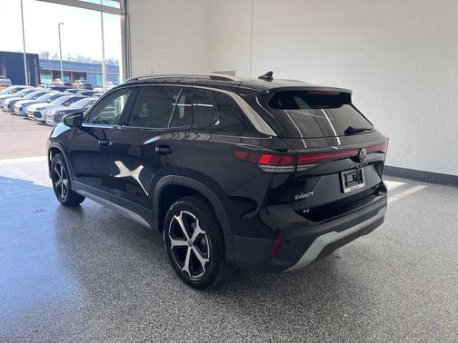 2026 Volkswagen Tiguan 2.0T SE 4MOTION