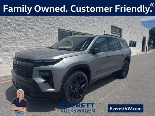 Sterling Gray Metallic 2026 Chevrolet Traverse RS