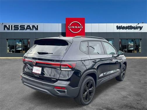 2025 Volkswagen Taos 1.5T SE Black