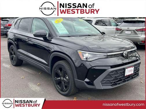 2025 Volkswagen Taos 1.5T SE Black