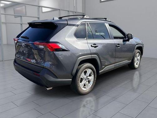 Magnetic Gray Metallic 2021 Toyota RAV4 Hybrid XLE