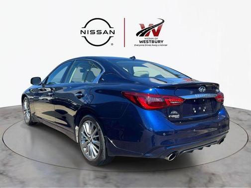 Grand Blue 2022 INFINITI Q50 LUXE