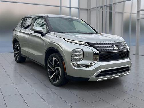 2024 Mitsubishi Outlander 