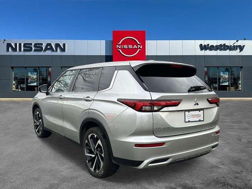 2024 Mitsubishi Outlander 