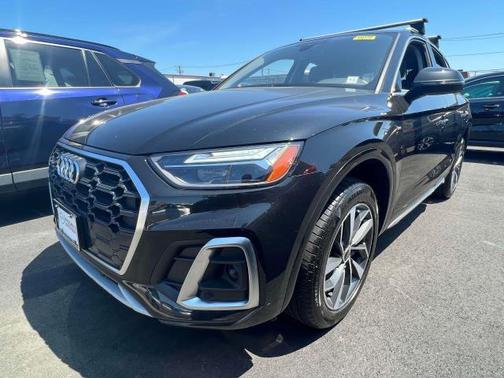 2022 Audi Q5 45 S line Premium Plus