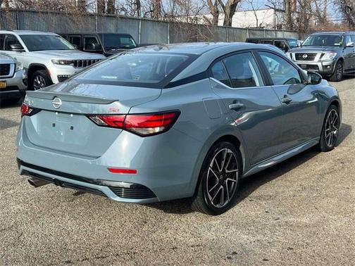 2025 Nissan Sentra SR