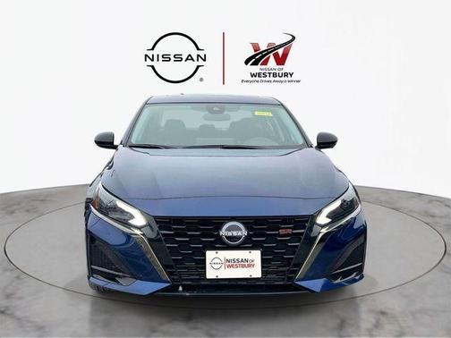 Deep Blue Pearl 2023 Nissan Altima 2.0 SR