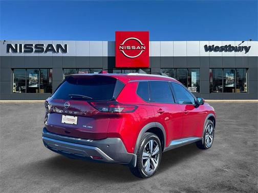 2022 Nissan Rogue SL