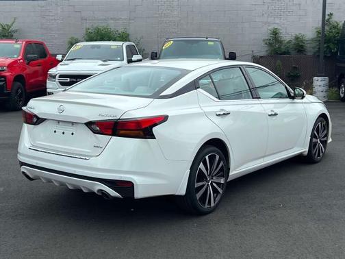 2021 Nissan Altima Platinum Intelligent AWD