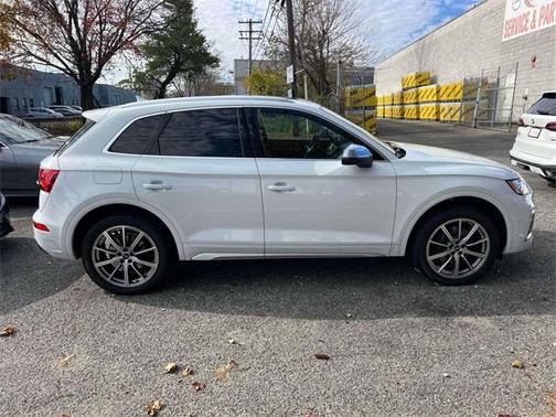 2023 Audi SQ5 3.0T Premium Plus