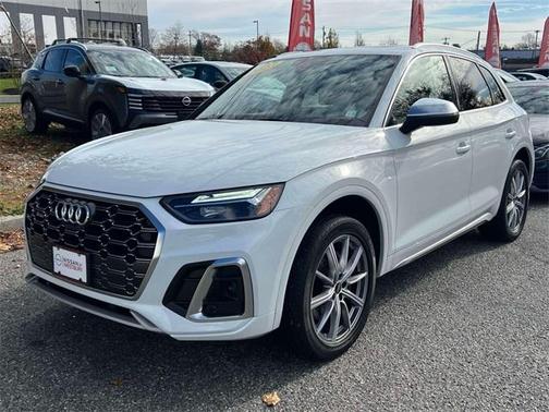 2023 Audi SQ5 3.0T Premium Plus