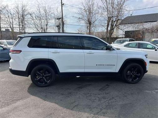 2021 Jeep Grand Cherokee L Laredo