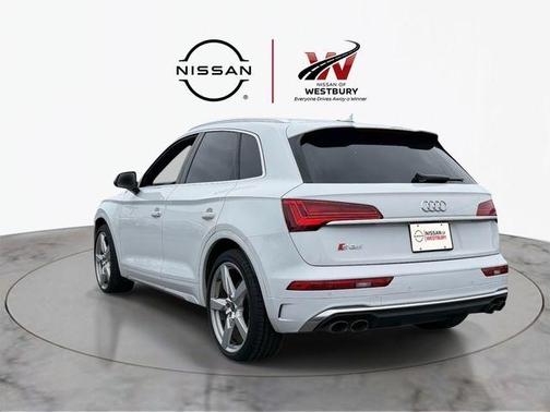 Glacier White Metallic 2023 Audi SQ5 3.0T Premium Plus