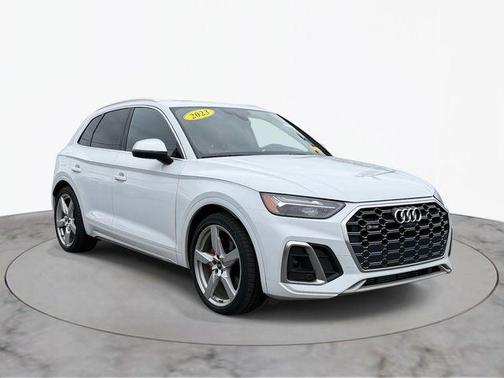Glacier White Metallic 2023 Audi SQ5 3.0T Premium Plus