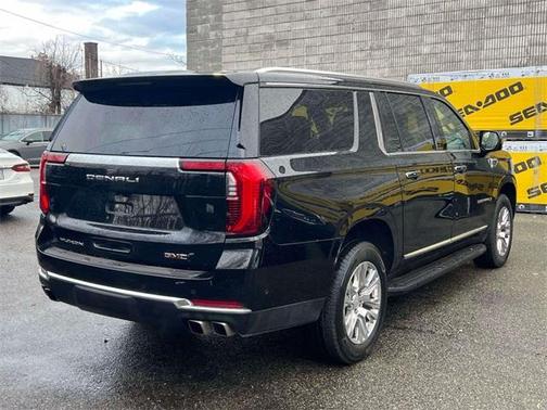 2025 GMC Yukon XL Denali