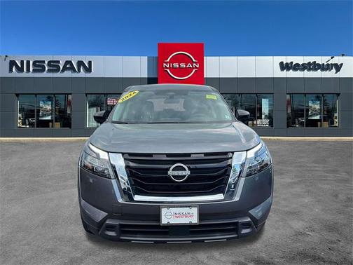 2024 Nissan Pathfinder S 4WD