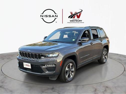 Metallic 2024 Jeep Grand Cherokee 4xe Base