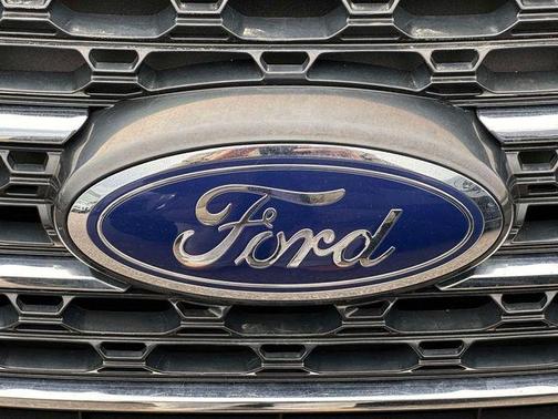 Black Metallic 2023 Ford Explorer XLT