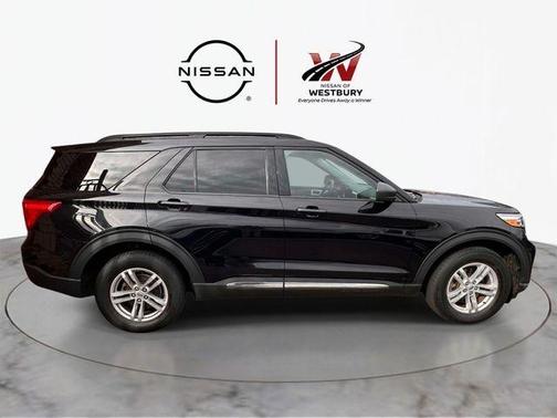 Black Metallic 2023 Ford Explorer XLT