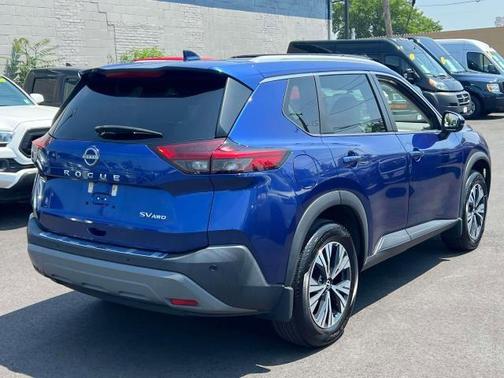 2022 Nissan Rogue SV