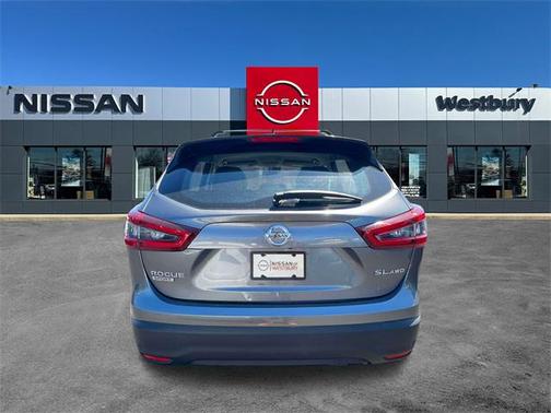 2022 Nissan Rogue Sport SL