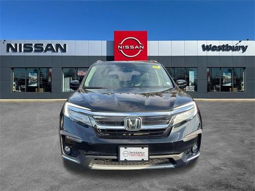 2022 Honda Pilot Touring 7-Passenger