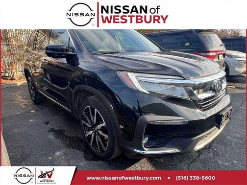 2022 Honda Pilot Touring 7-Passenger