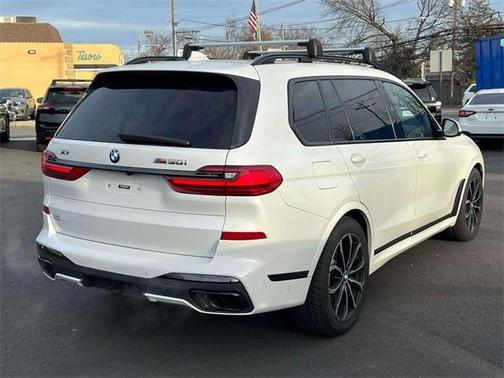 2021 BMW X7 M50i