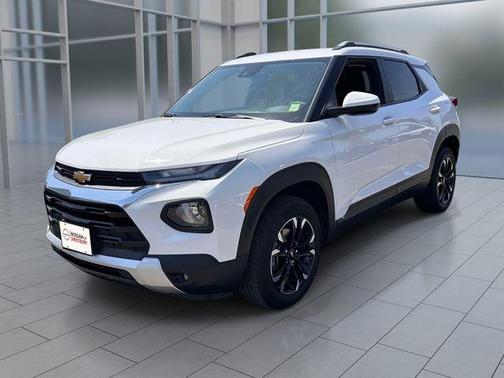Summit White 2023 Chevrolet Trailblazer LT