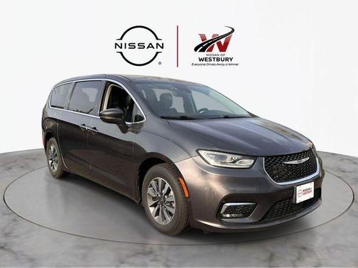 Crystal Metallic 2022 Chrysler Pacifica Hybrid Touring L