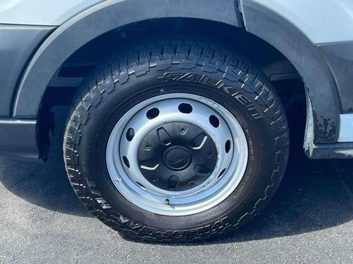 2023 Ford Transit-250 Base