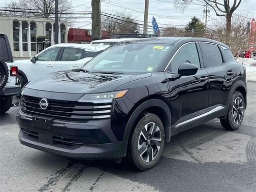 2025 Nissan Kicks SV