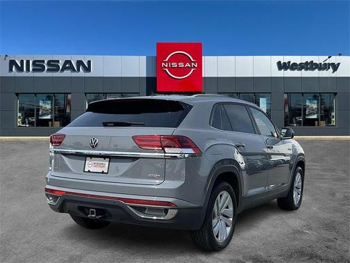 2022 Volkswagen Atlas Cross Sport 3.6L V6 SE w/Technology