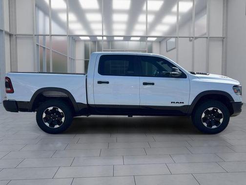 Bright White Clearcoat 2022 RAM 1500 Rebel