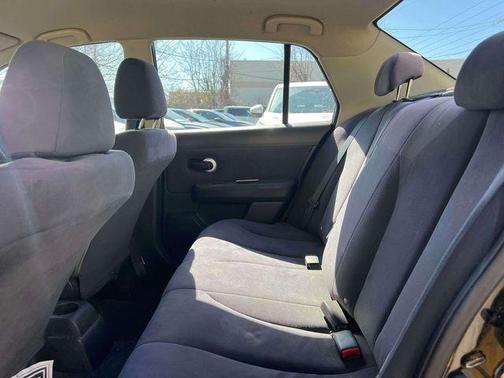 2008 Nissan Versa S