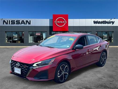 2025 Nissan Altima SR AWD