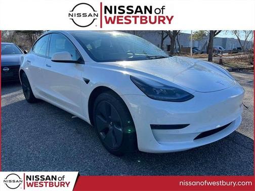 2022 Tesla Model 3 Base
