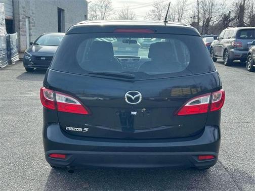 2013 Mazda Mazda5 Sport