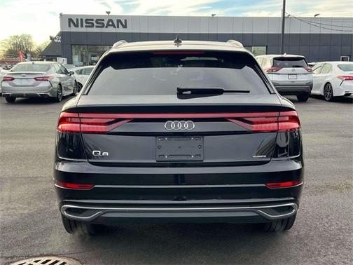 2023 Audi Q8 55 Premium