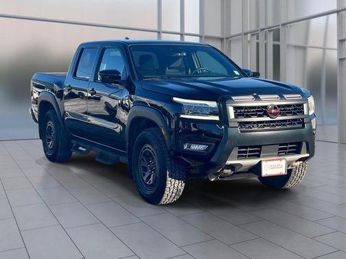 Black 2025 Nissan Frontier PRO-4X