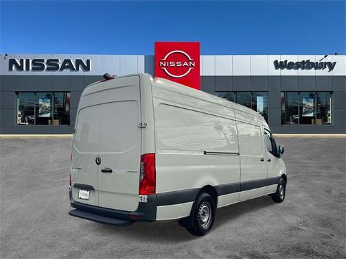 2022 Mercedes-Benz Sprinter 2500 