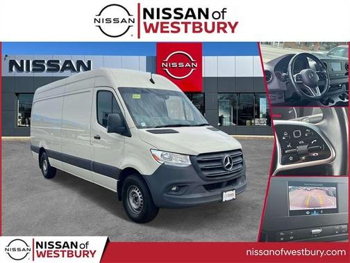 2022 Mercedes-Benz Sprinter 2500 