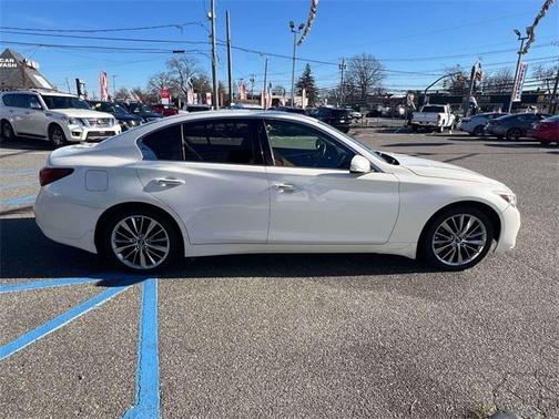 2018 INFINITI Q50 3.0t LUXE