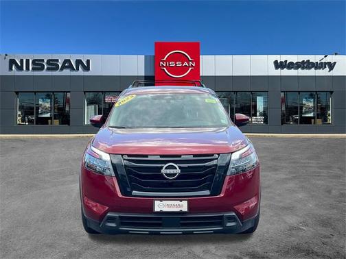 2023 Nissan Pathfinder SV 4WD