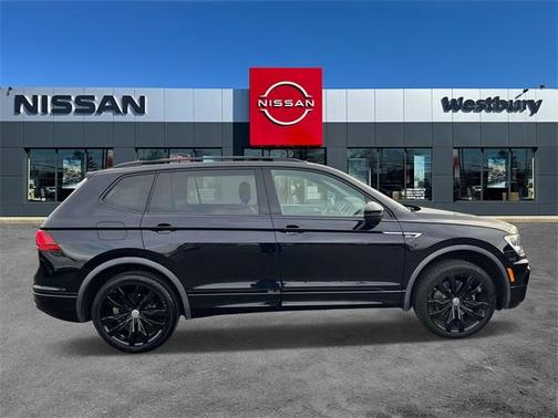 2021 Volkswagen Tiguan 2.0T SE R-Line Black