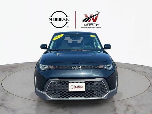 Black 2023 Kia Soul LX