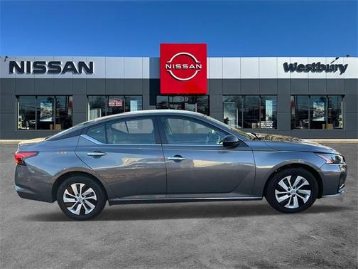 2024 Nissan Altima 2.5 S